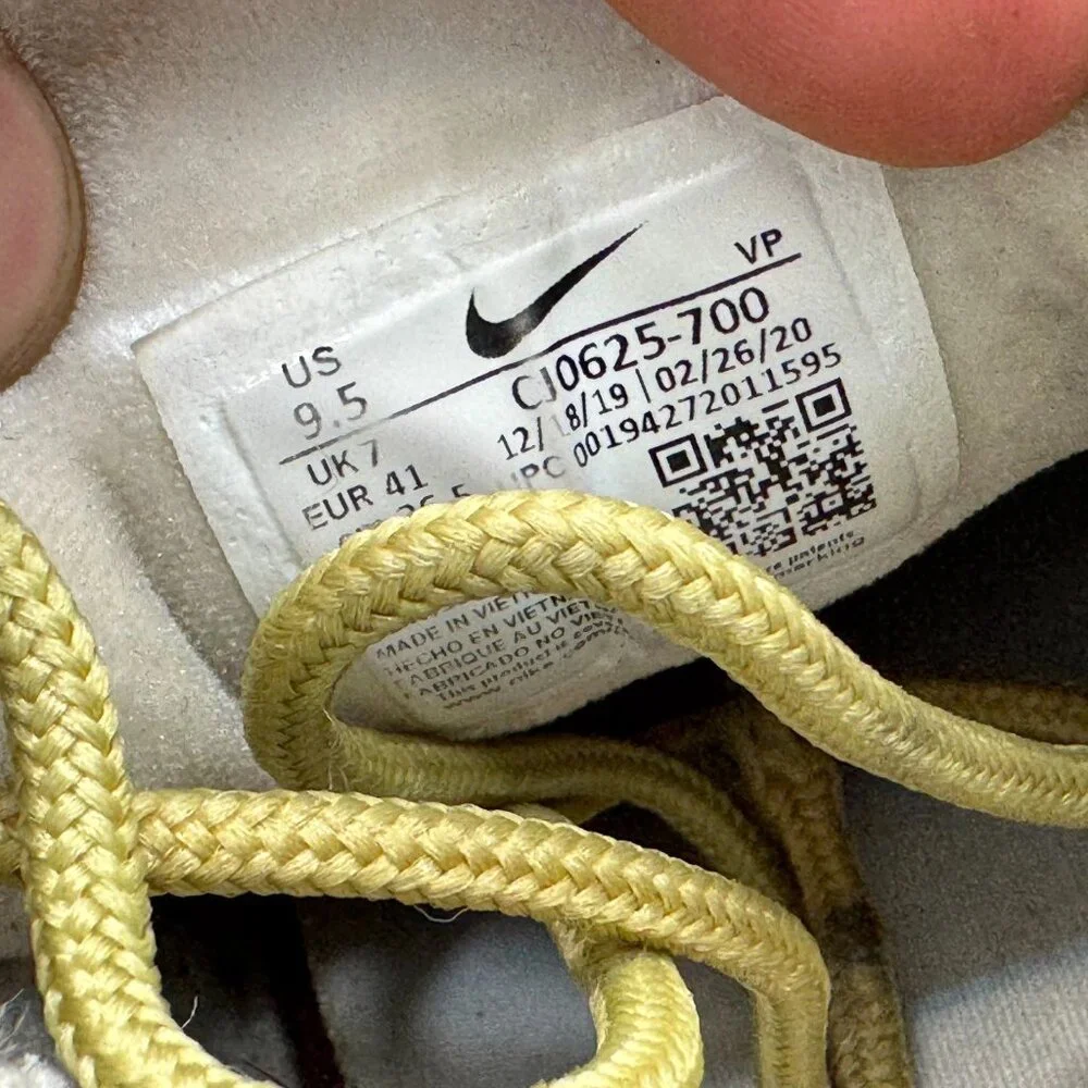 Size 9.5 Nike Air Max 97 Low Womens‎ Olympic Gold Athletic Sneaker CJ0625-700